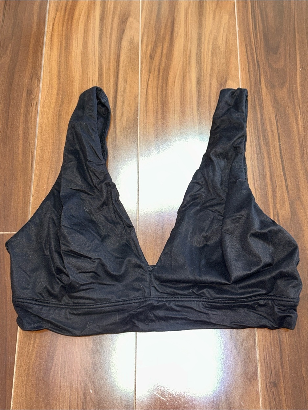 Medium Victoria’s Secret bralette black bra